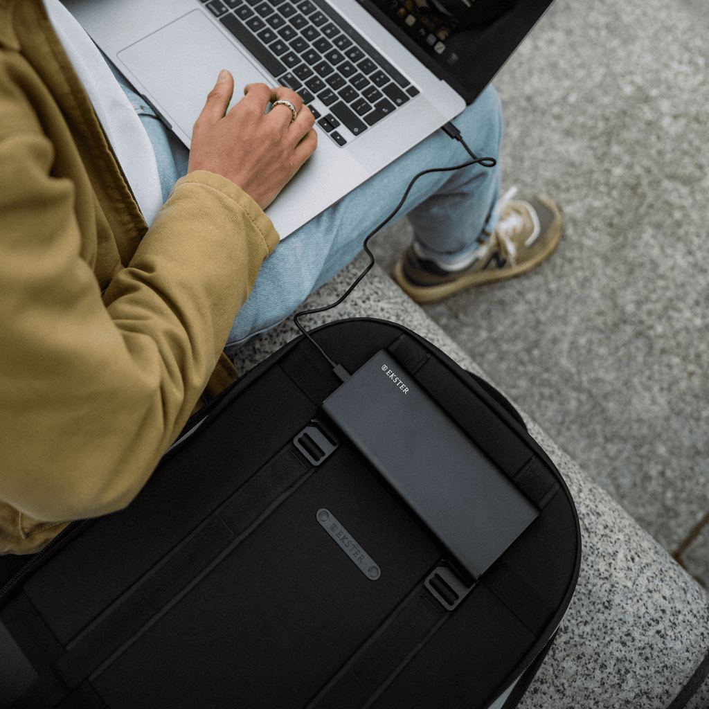 Laptop Powerbank Black