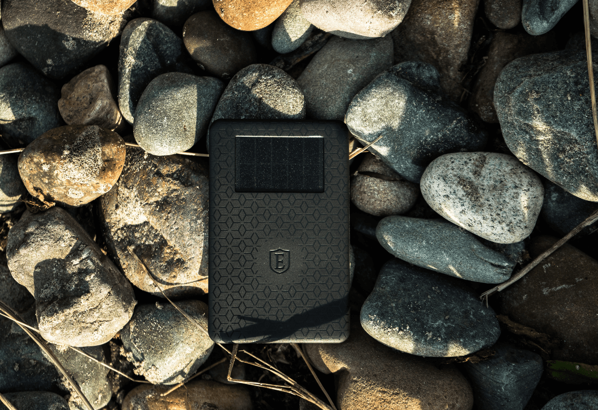 tracking device for wallets, luggage, and other items