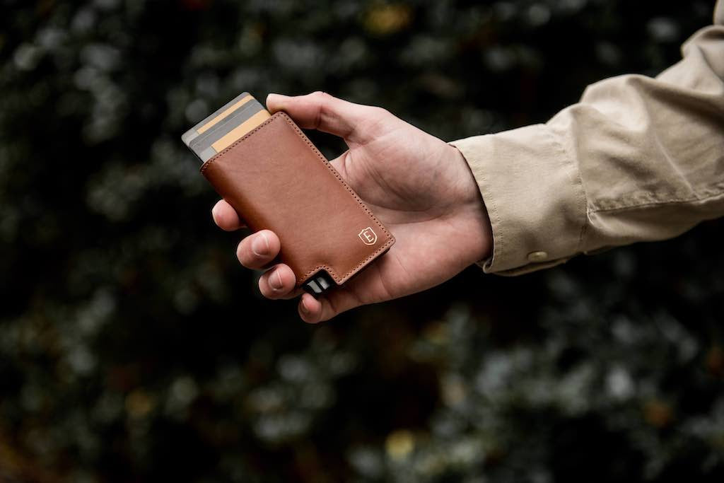 Ekster® cardholder and wallet for Our Blog-What to do when you lose your wallet