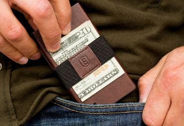 slim leather smart wallet
