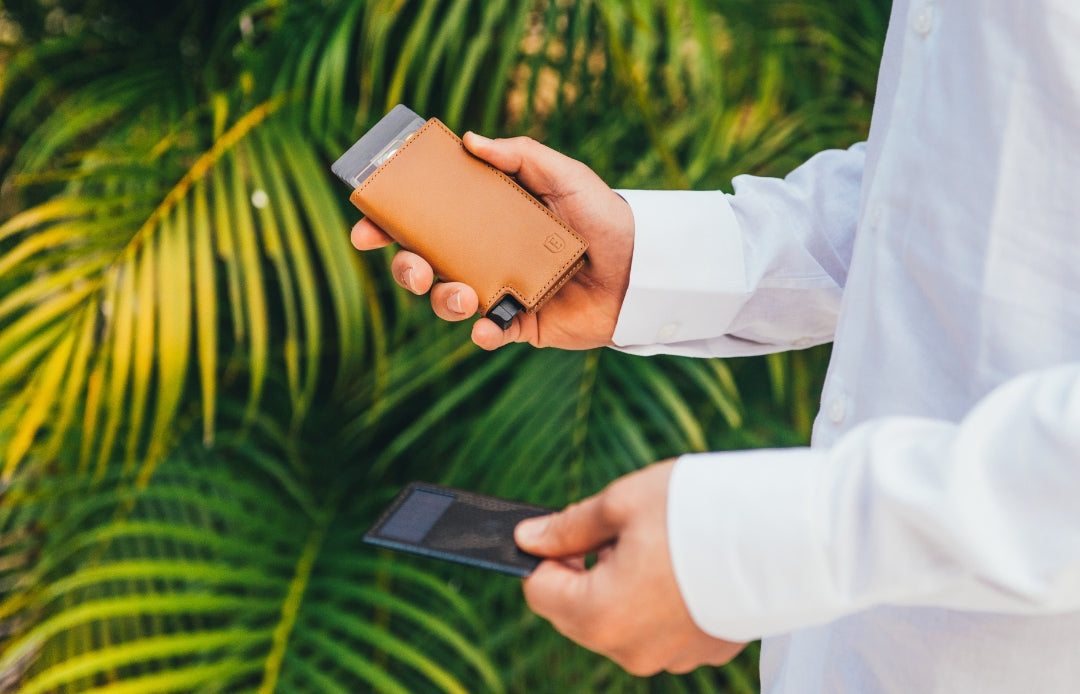 Sustainable vs. Traditional Wallets: Why Your Choice Matters