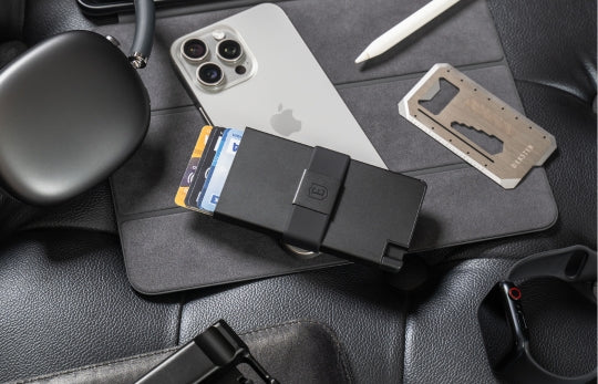What are Metal Wallets and All Their Features?