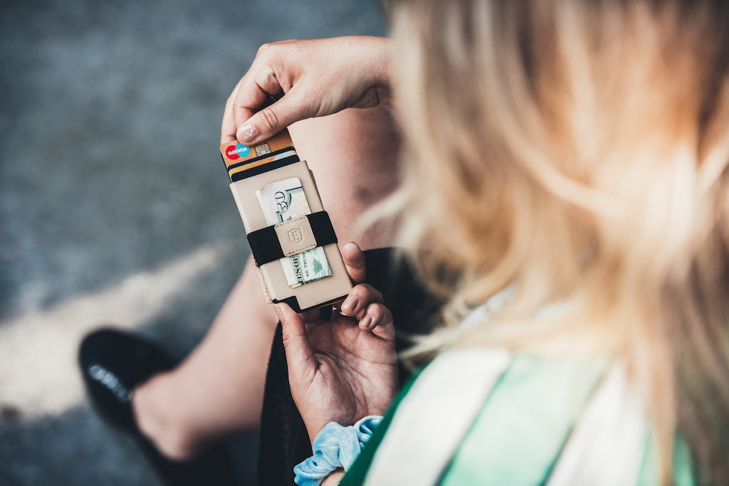 Ekster® cardholder and wallet for Our Blog-The Best RFID Wallets for Women