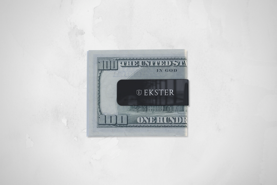 Ekster® cardholder and wallet for Our Blog-How to Use a Money Clip, Made Simple