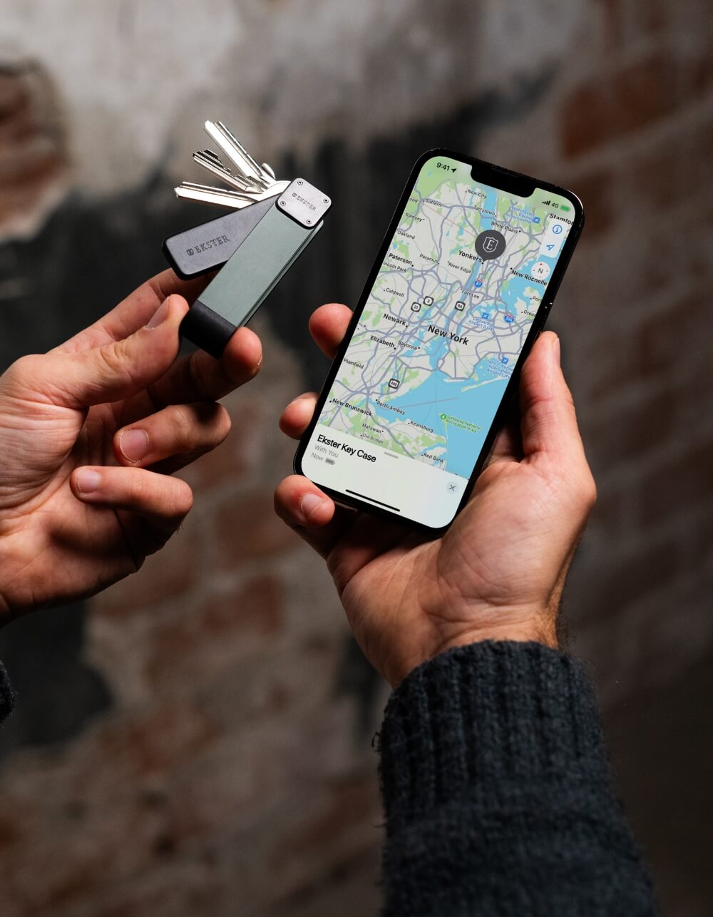 Smallest key tracker with Find My