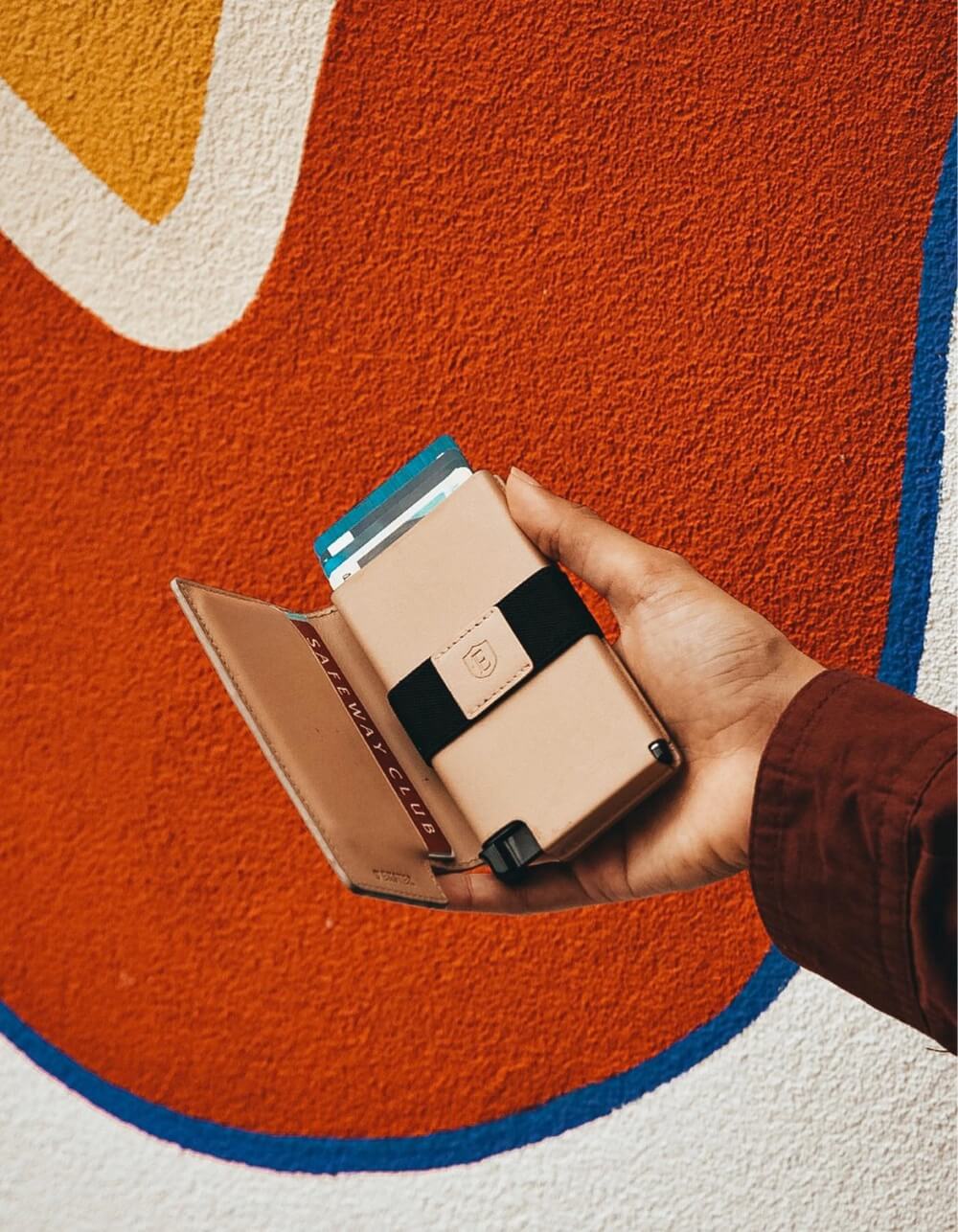 Ekster Parliament Wallet vs. Ekster Wallet