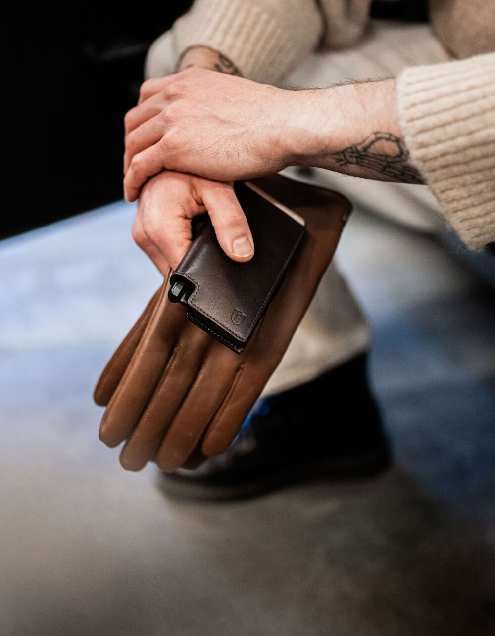 Best winter wallet design