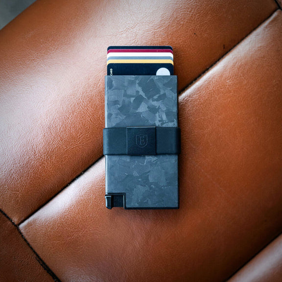 Carbon Forged Airtag Cardholder