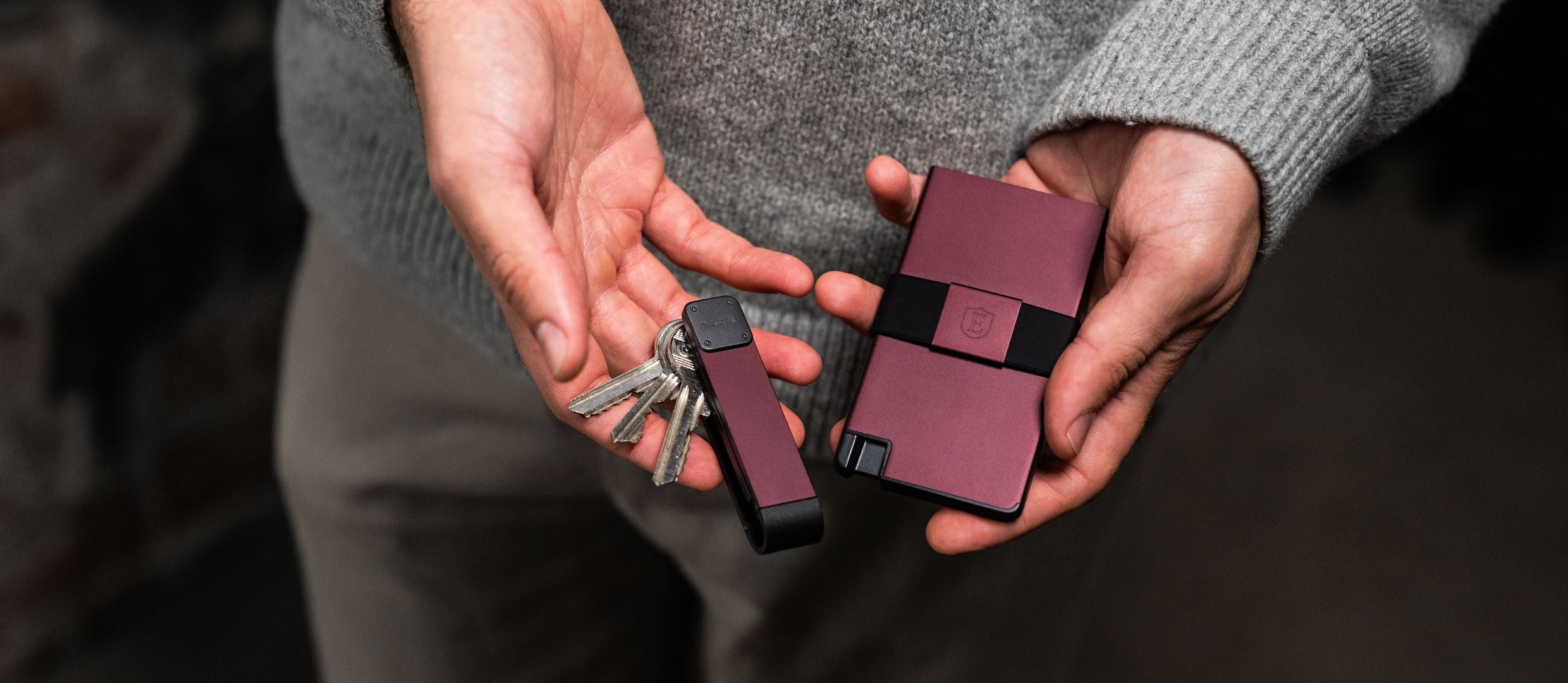 Ekster Cardholder Pro and matching Key Case