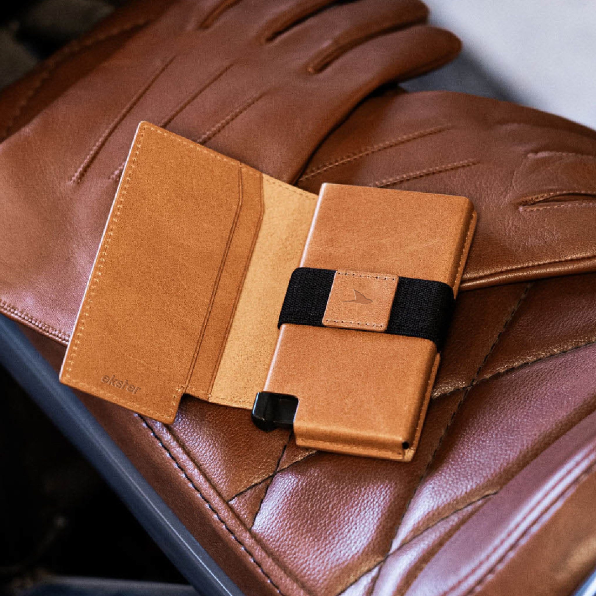 The Complete Wallet / Tan