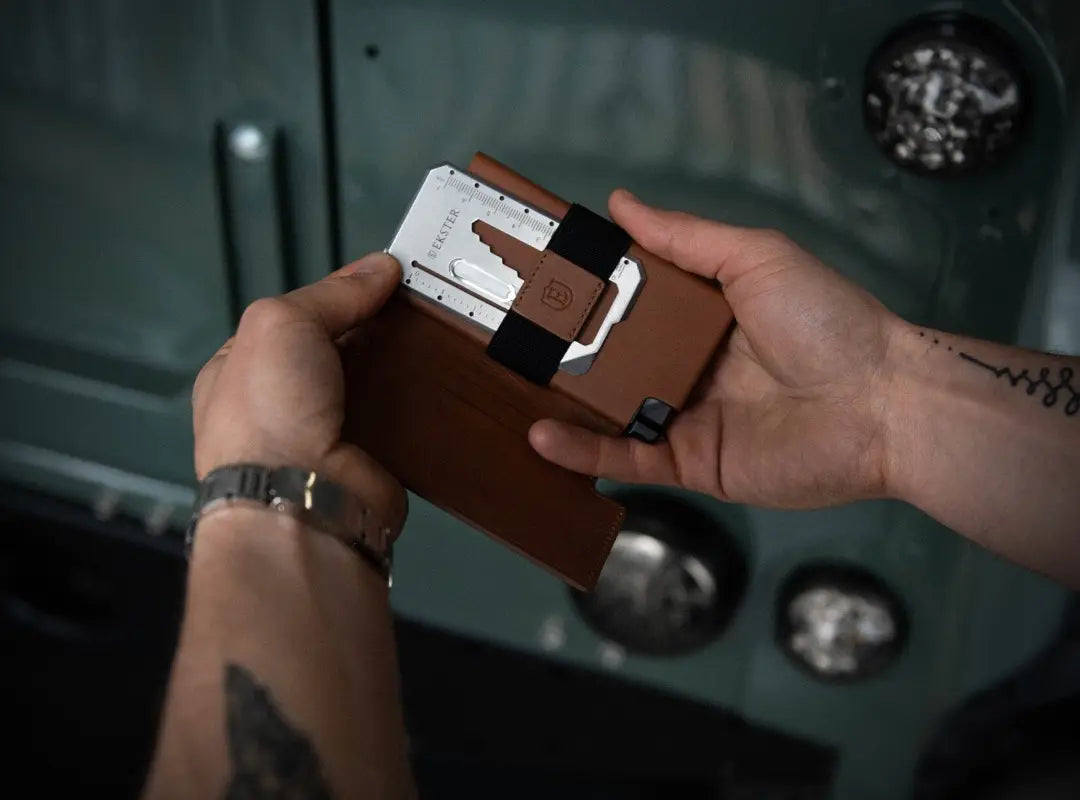 Credit card multi-tool