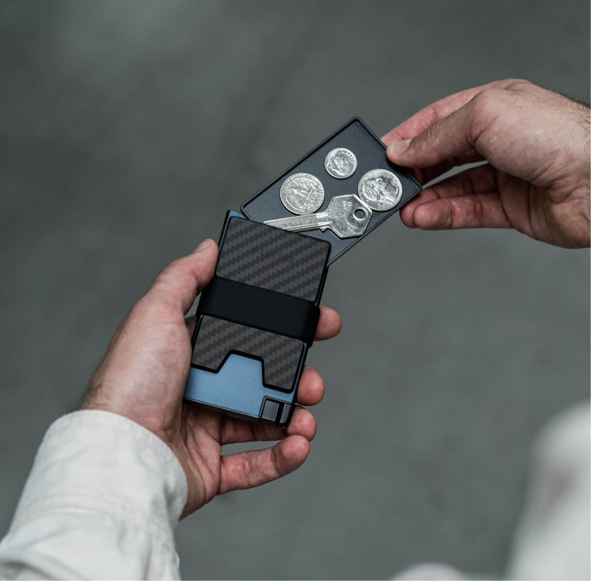 Carbon fiber backplate