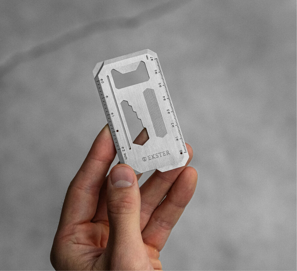 Ekster Tool Card multitool for wallet