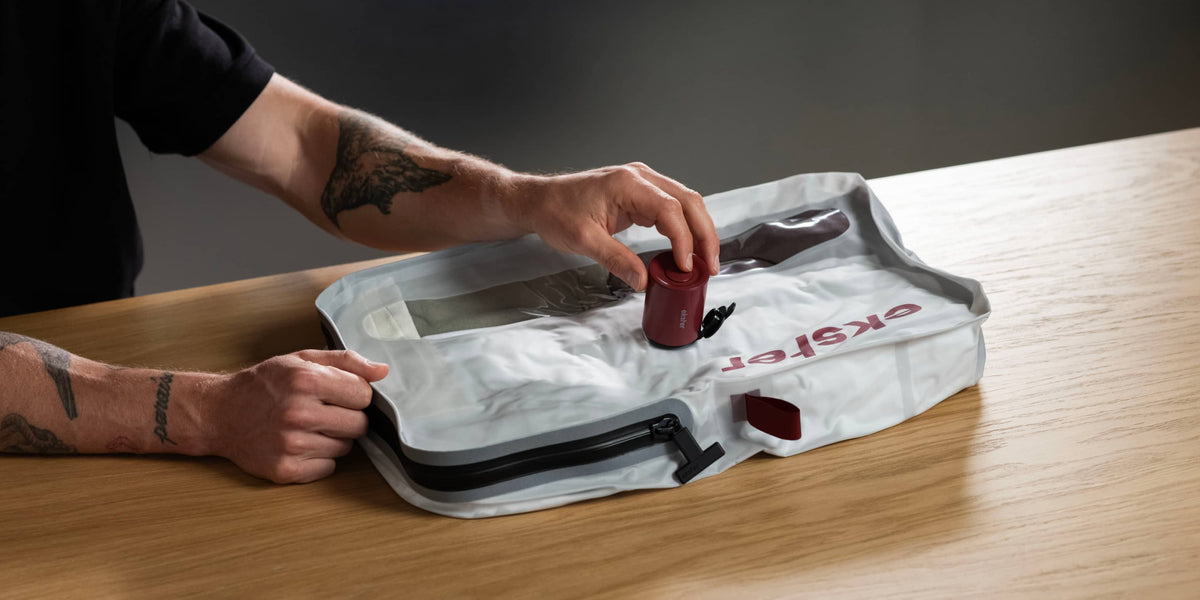 Fast and strong compression with portable air pump