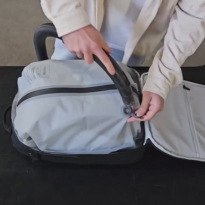 How to use Ekster vacuum travel bags with pump